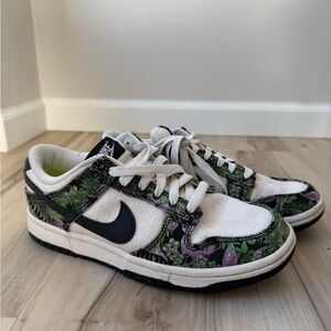 Nike Dunk Next Nature Low Floral Tapestry Women’s Size 8